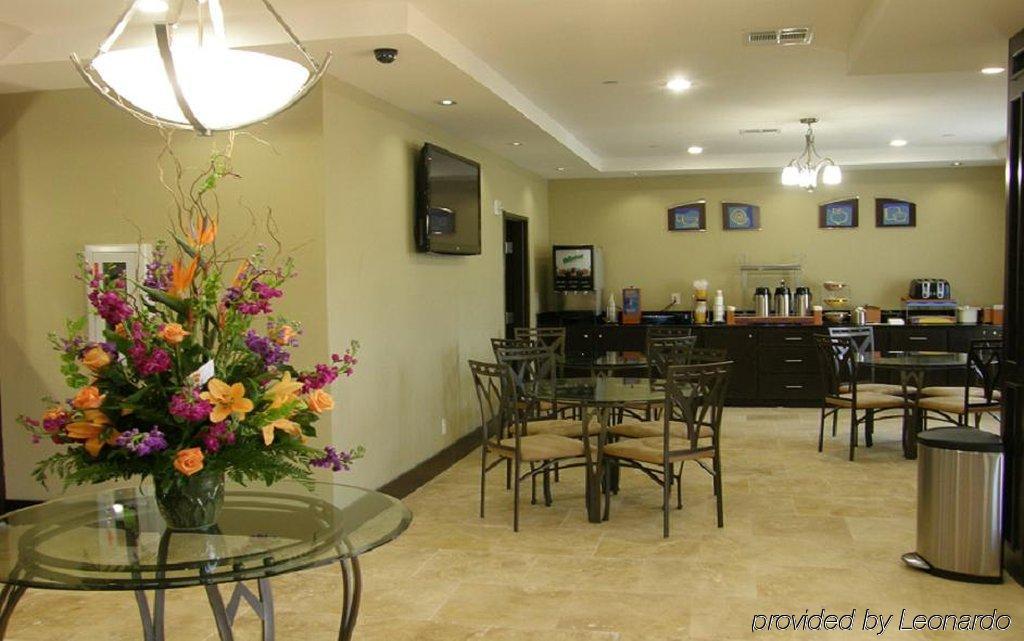 La Jagu Inn & Suites Winnfield Εστιατόριο φωτογραφία